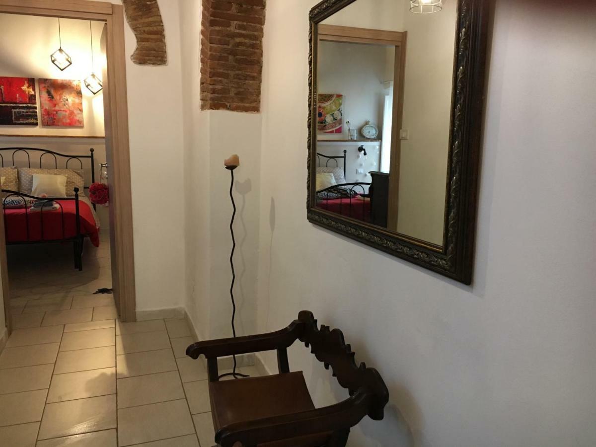 New Maria'S House Livorno. Il Cisternone Apartman Kültér fotó